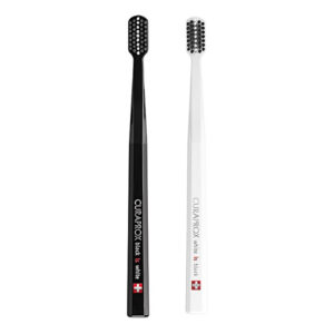 CEPILLO CURAPROX DUO BLACK/WHITE